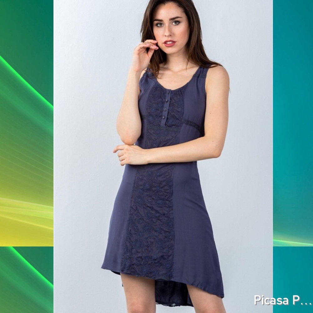 NWT’s Sleeveless Dress!